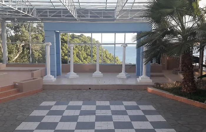 Aristoteles Hotel 3*