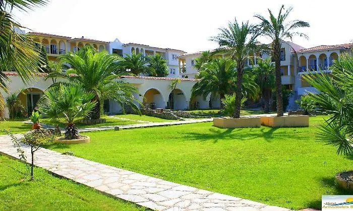 Aristoteles 3* Afytos