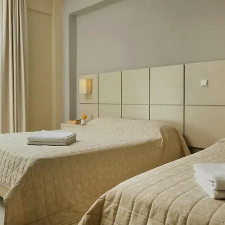 Aristoteles Hotel 3*