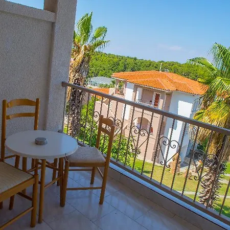 Aristoteles Hotel 3*