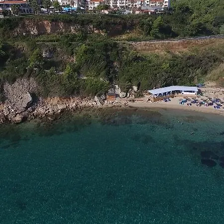 Aristoteles 3* Afytos