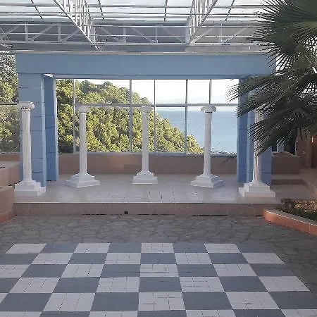 Aristoteles Hotel 3*
